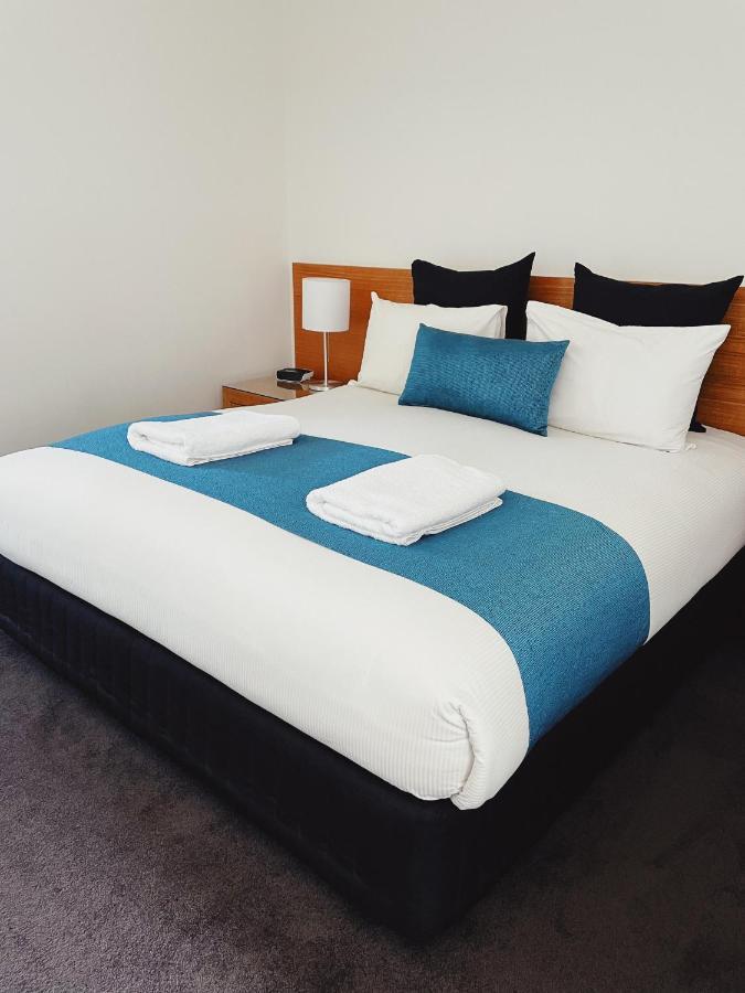 Red Earth Motel Броукън Хил Екстериор снимка