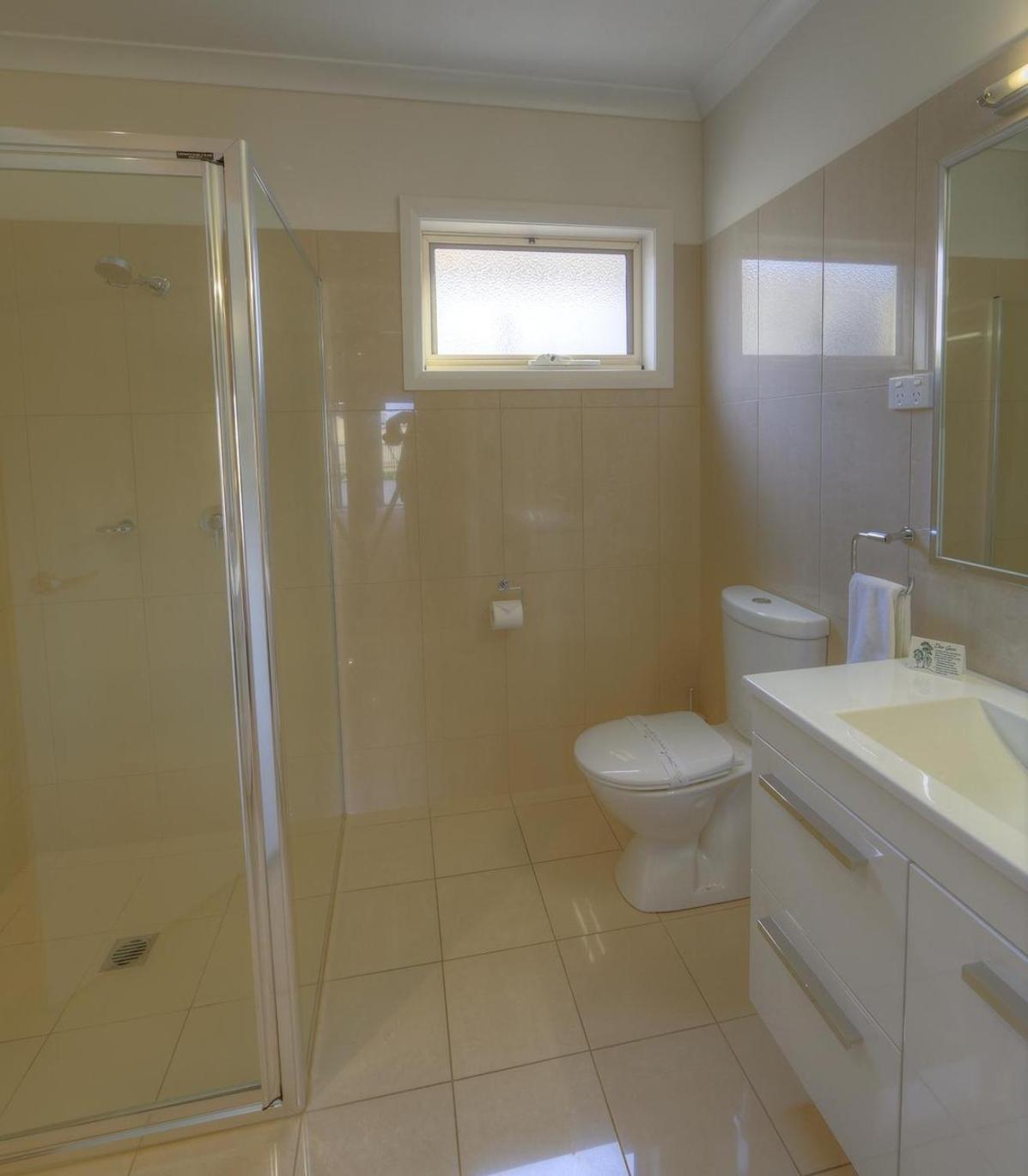 Red Earth Motel Броукън Хил Екстериор снимка