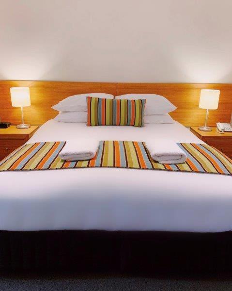 Red Earth Motel Броукън Хил Екстериор снимка